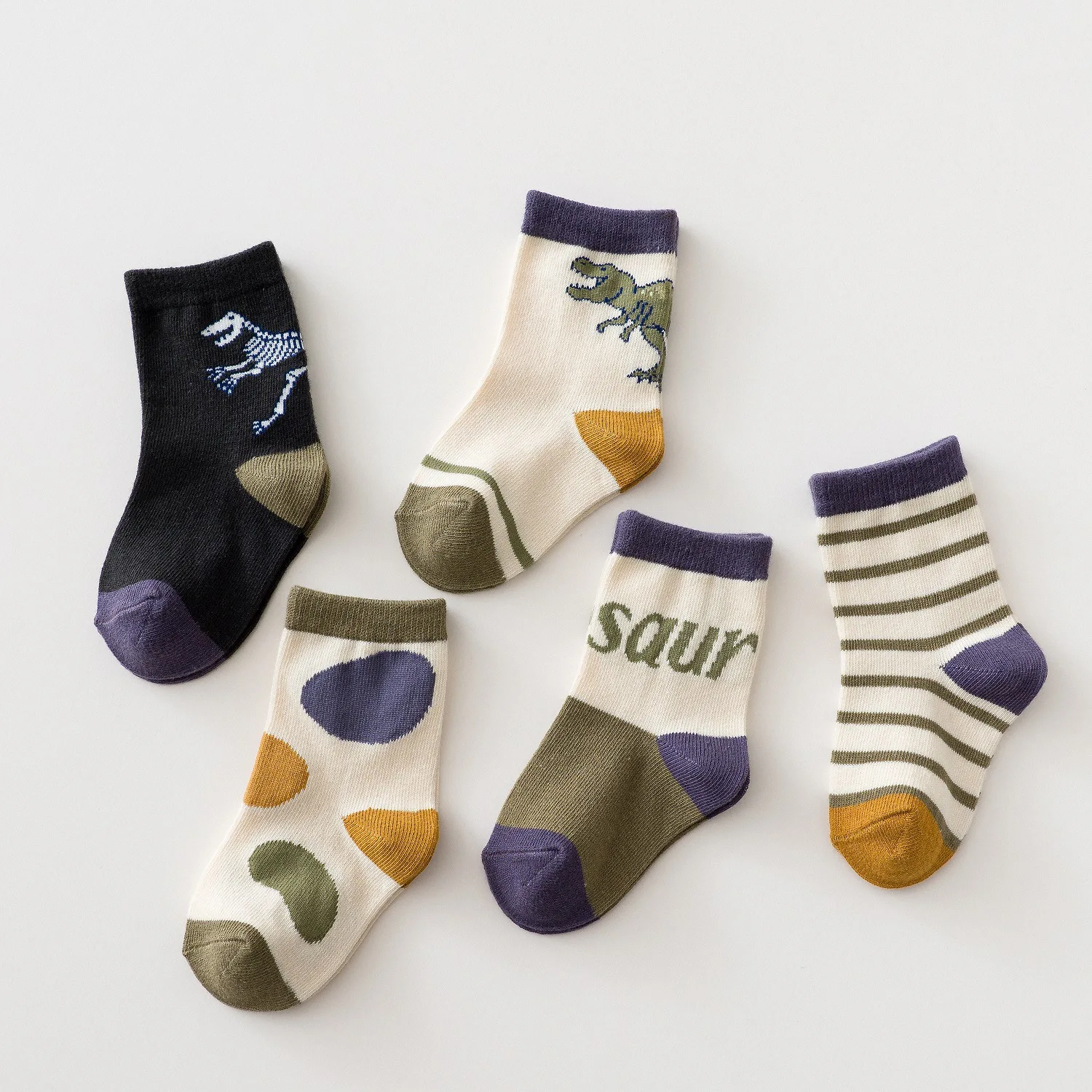 kids Socks autumn spring autumn Cotton boy Lovely cartoon sport student Children Sock 1-12year 10pair/lot sale direct dinosaur
kids Socks autumn spring autumn Cotton boy Lovely cartoon sport student Children Sock 1-12year 10pair/lot sale direct dinosaur