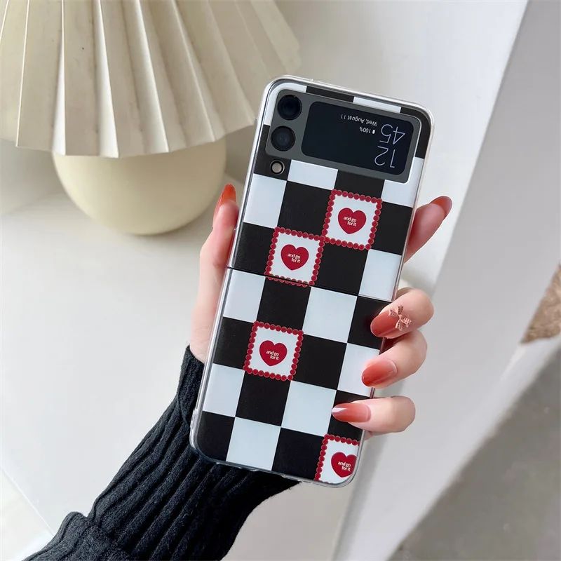 Cute Cartoon Flower Transparent Phone Case for Samsung Galaxy Z Flip 3 5G PC Back Cover for ZFlip3 Protective Hard Case Shell
Cute Cartoon Flower Transparent Phone Case for Samsung Galaxy Z Flip 3 5G PC Back Cover for ZFlip3 Protective Hard Case Shell