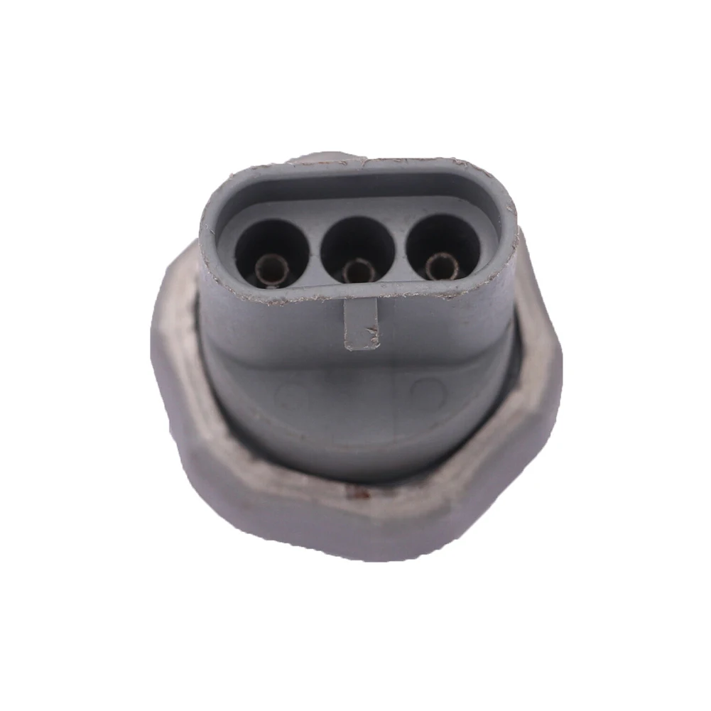Silver Brake Switch Brake Switch 18M755 EL12741S Car Accessories For Buick Regal Grand National High Quality Material
Silver Brake Switch Brake Switch 18M755 EL12741S Car Accessories For Buick Regal Grand National High Quality Material