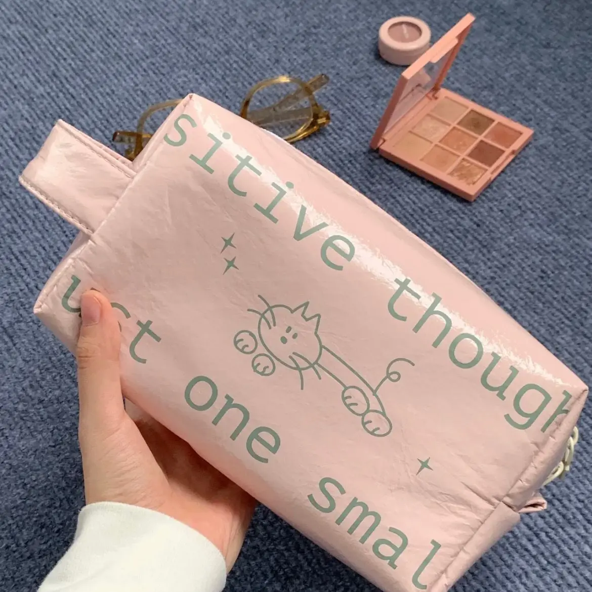 Cream Puff Pen Bag, Small and Non Confronting Style, Large Capacity Solid Soft Fufu, Exquisite Beauty, Ins Style Makeup Bag
Cream Puff Pen Bag, Small and Non Confronting Style, Large Capacity Solid Soft Fufu, Exquisite Beauty, Ins Style Makeup Bag