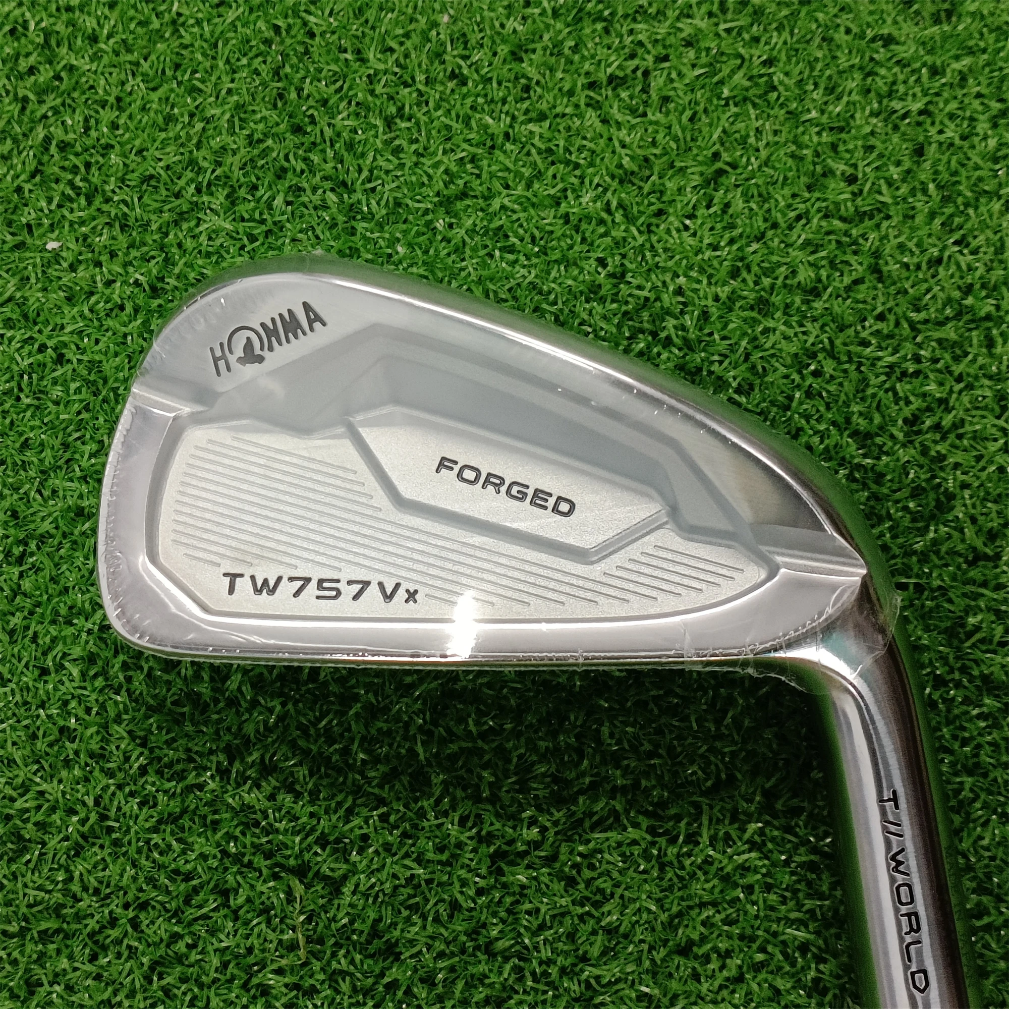 Men Right Handed HONMA TW757VX Golf Irons 4-9 P A Club Iron Set R/S Flex Steel or Graphite Shafts Ferrules and grips are option
Men Right Handed HONMA TW757VX Golf Irons 4-9 P A Club Iron Set R/S Flex Steel or Graphite Shafts Ferrules and grips are option