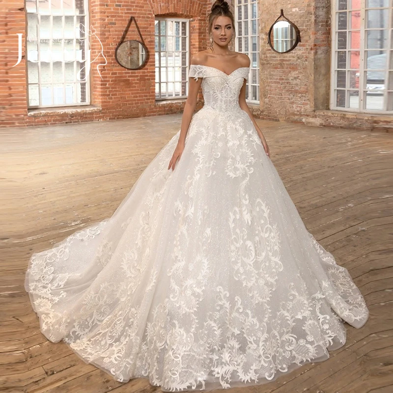 Luxury Vintage Wedding Dress Embroidered Lace On Net Ball Gown Train Corset O-neck Fullsleeve Bridal Back Lace Up Robes De Marié
Luxury Vintage Wedding Dress Embroidered Lace On Net Ball Gown Train Corset O-neck Fullsleeve Bridal Back Lace Up Robes De Marié