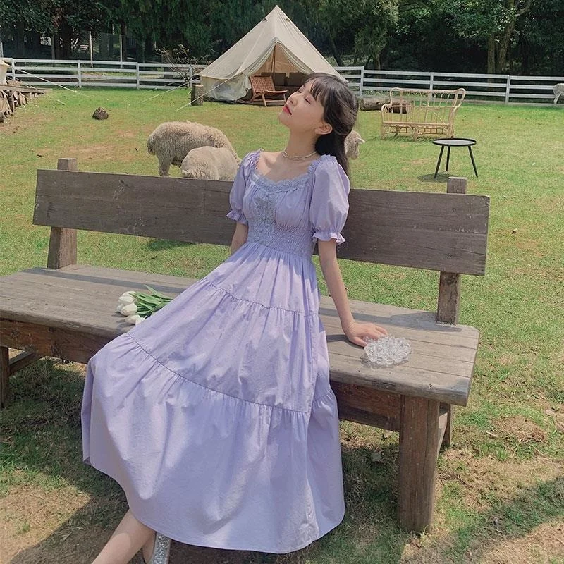 Dress women's 2022 summer new style bubble sleeve literature and art close waist show thin temperament goddess fan French square
Dress women's 2022 summer new style bubble sleeve literature and art close waist show thin temperament goddess fan French square