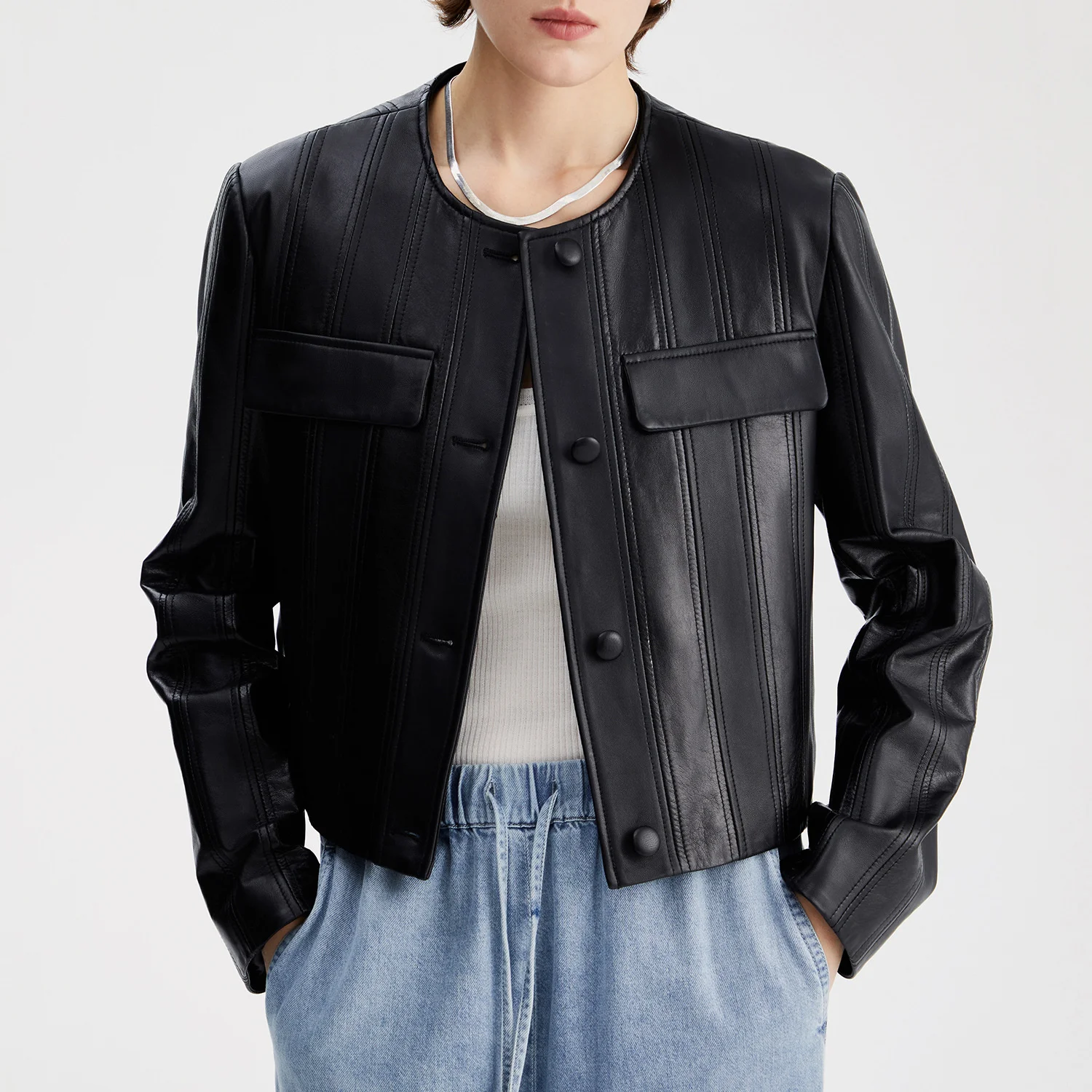 Genuine leather jacket 2023 autumn and winter new outerwear women's round neck shoulder sheepskin patchwork leather single
Genuine leather jacket 2023 autumn and winter new outerwear women's round neck shoulder sheepskin patchwork leather single