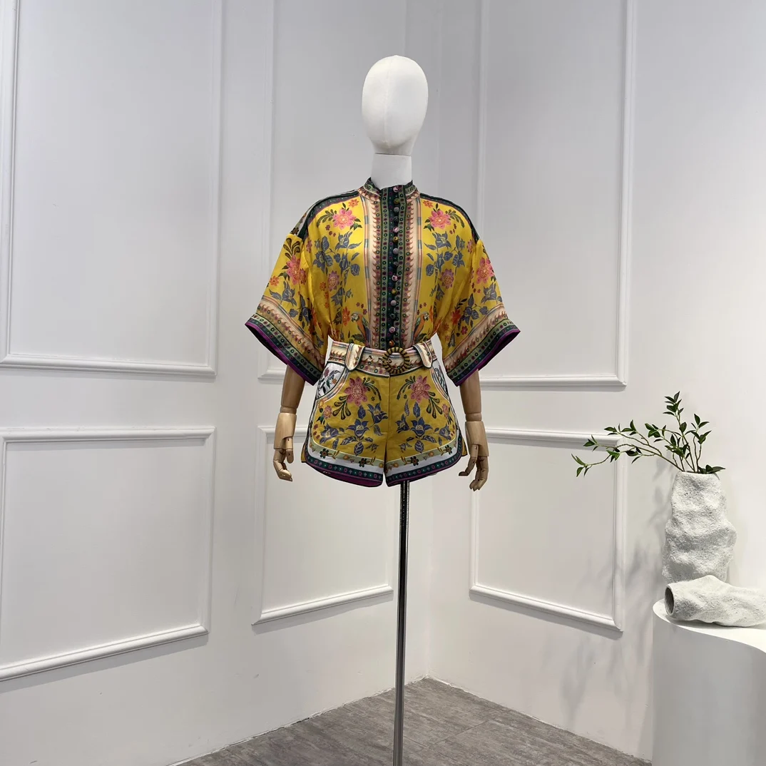 

Новое поступление 2023, винтажная Высококачественная трикотажная блузка с цветочным принтом на пуговицах и шорты с поясом, комплект из двух предметов