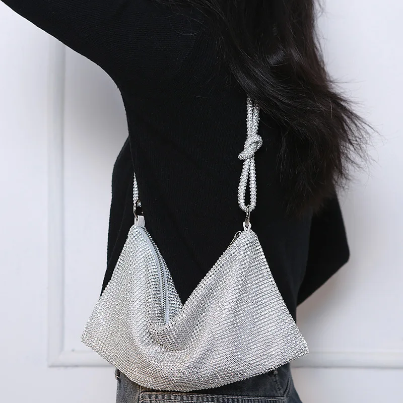 Handle Rhinestones Evening Clutch Silver Shiny Crystal Dinner Party Wedding Purses and Handbag Luxury Designer Shoulder Bag
Handle Rhinestones Evening Clutch Silver Shiny Crystal Dinner Party Wedding Purses and Handbag Luxury Designer Shoulder Bag