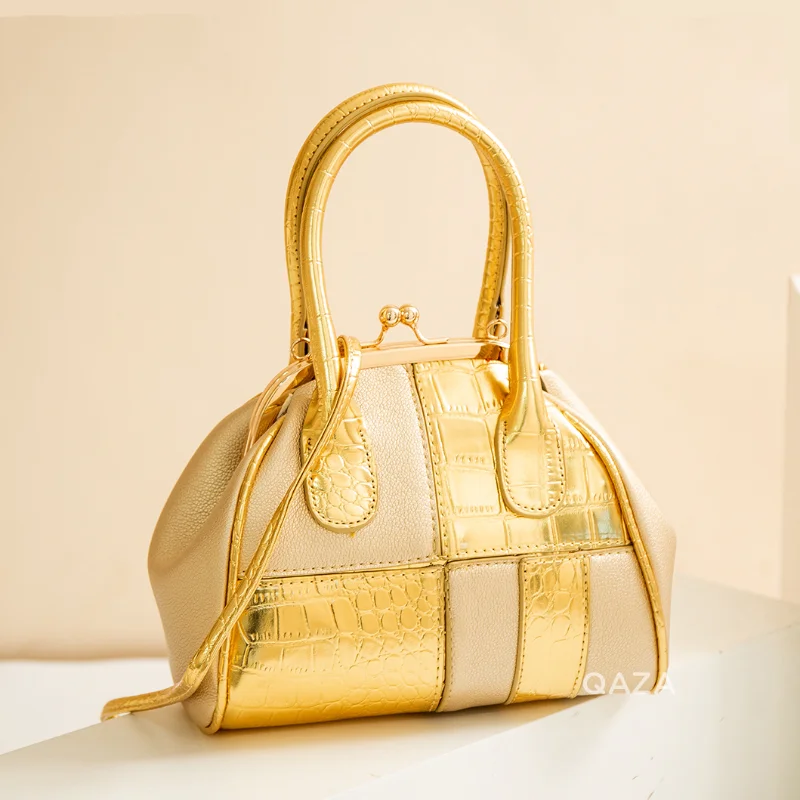 FC0059 Hot Sale Lady Handbags 2023 New Designer Luxury Handbag Free Shipping Women's Shoulder Bag Low Price Fashion Casual Bag
FC0059 Hot Sale Lady Handbags 2023 New Designer Luxury Handbag Free Shipping Women's Shoulder Bag Low Price Fashion Casual Bag