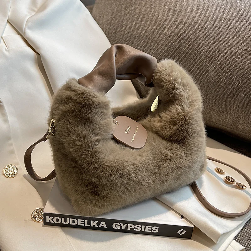 luxury design handbags for women 2023 winter new warm soft plush tote bag shopping bags Messenger Shoulder bag ladies wallets
luxury design handbags for women 2023 winter new warm soft plush tote bag shopping bags Messenger Shoulder bag ladies wallets
