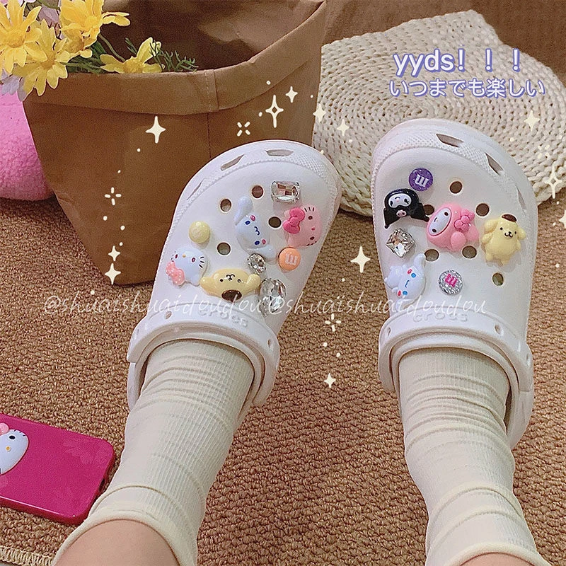 Kawaii Sanrios Hello kitty Kuromi Cinnamoroll My Melody украшение для обуви Diy трехмерная Пряжка для обуви Съемный Декор
Kawaii Sanrios Hello kitty Kuromi Cinnamoroll My Melody украшение для обуви Diy трехмерная Пряжка для обуви Съемный Декор