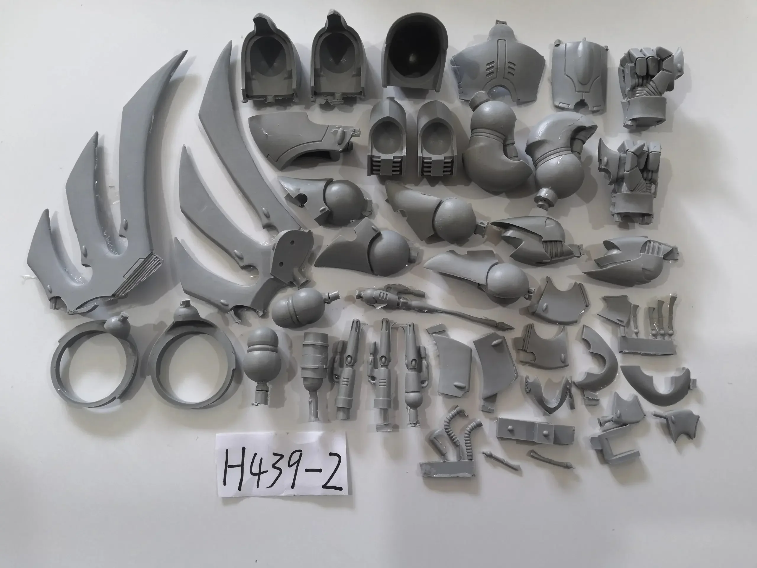 Unpainted Board Game Wargames Garage Kits H439 Phantom Titan Eldar Resin Model Kit
Unpainted Board Game Wargames Garage Kits H439 Phantom Titan Eldar Resin Model Kit