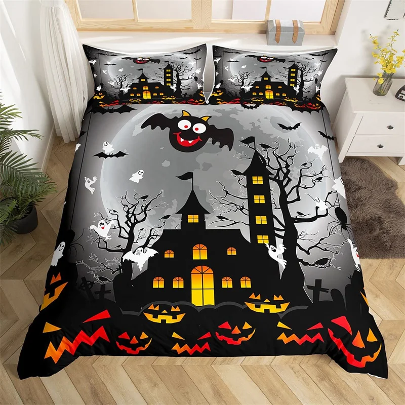Комплект постельного белья на Хэллоуин, двойной королевский комплект с пододеяльником, тыквенным фонариком, привидениями, черными летучими мышами, пододеяльником и микрофиброй, с замки «Темная Луна» 
Комплект постельного белья на Хэллоуин, двойной королевский комплект с пододеяльником, тыквенным фонариком, привидениями, черными летучими мышами, пододеяльником и микрофиброй, с замки «Темная Луна»
