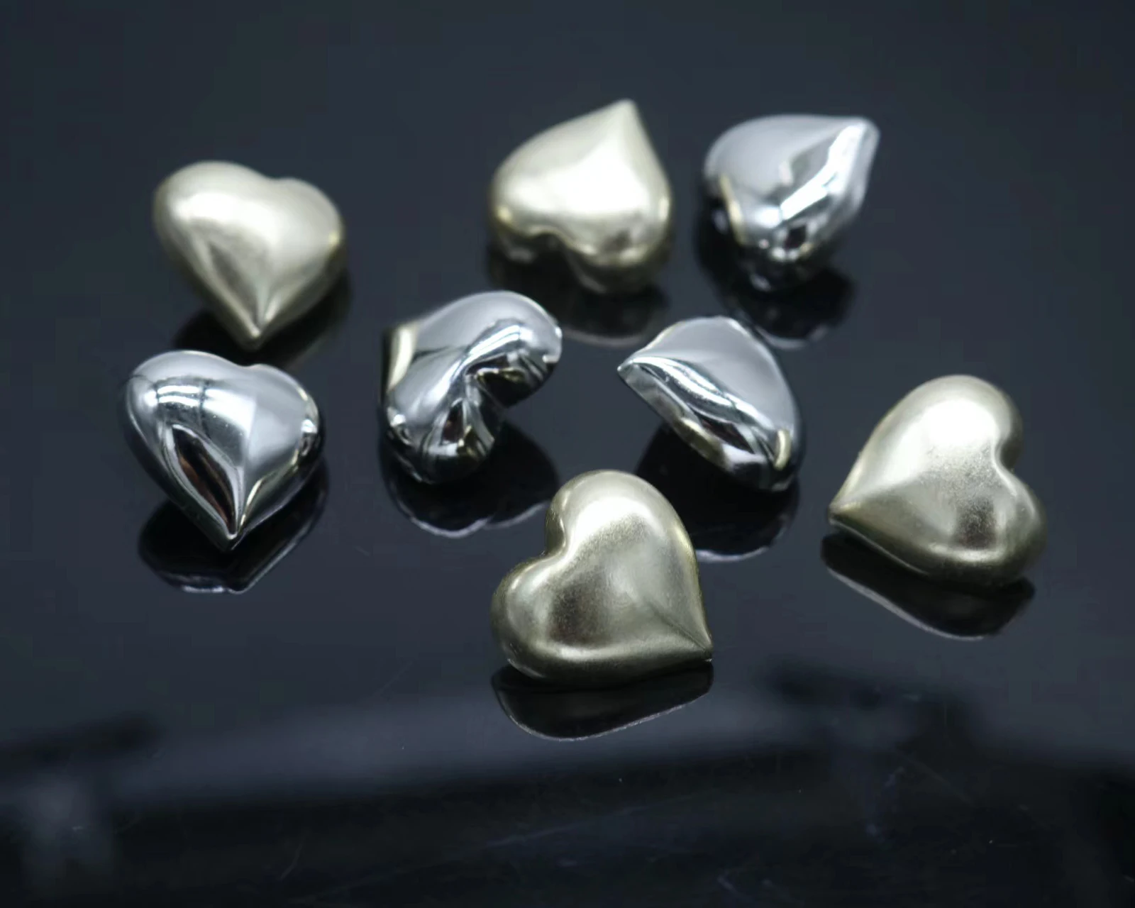 20 шт., металлические пуговицы с круглым хвостовиком, 18 мм
20 шт., металлические пуговицы с круглым хвостовиком, 18 мм