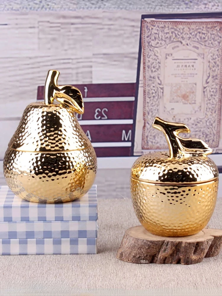 Electroplating Ceramic Fruit Storage Tank Jewelry Tank Apple and Pear Crafts Box Candy Cookie Jars Container Home Decoration
Electroplating Ceramic Fruit Storage Tank Jewelry Tank Apple and Pear Crafts Box Candy Cookie Jars Container Home Decoration