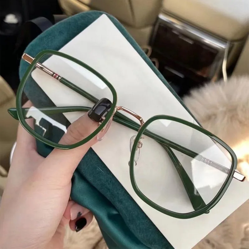 Vintage Anti Blue Light Blocking Myopia Glasses Big Square Frame Nearsighted Eye Goggles Women Men Unisex-0.5~-4.0
Vintage Anti Blue Light Blocking Myopia Glasses Big Square Frame Nearsighted Eye Goggles Women Men Unisex-0.5~-4.0
