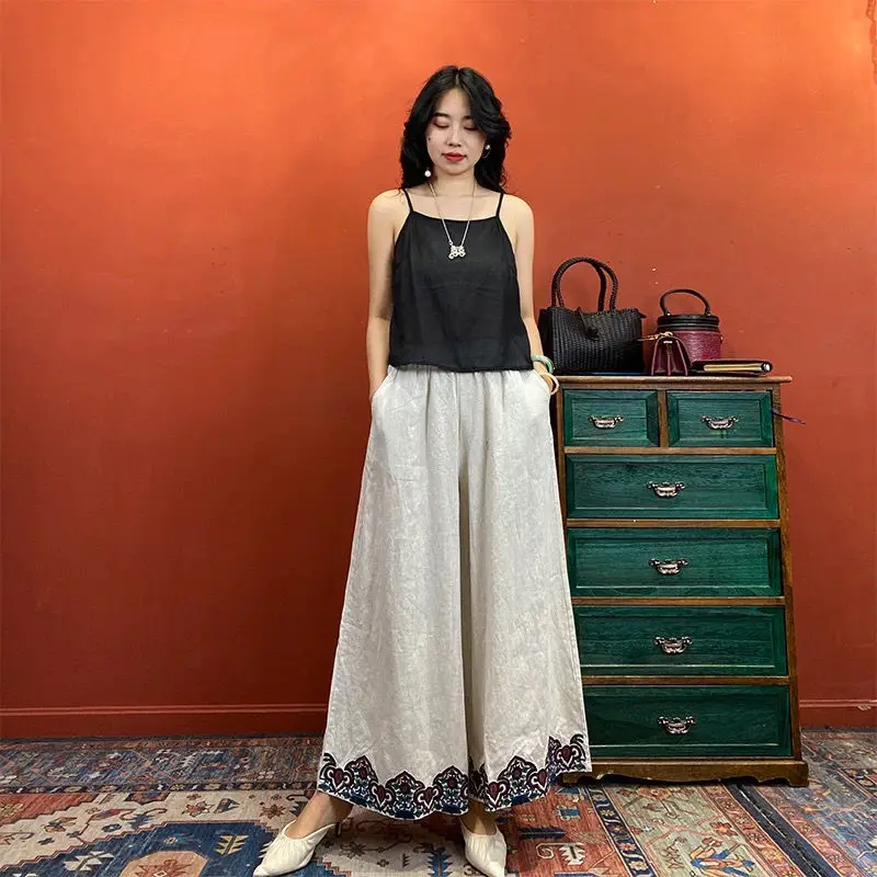 Cotton Linen Embroidery wide-leg Pants New Chinese Retro Ethnic Style Embroidery Casual Women Daily Long Loose Daily Pants
Cotton Linen Embroidery wide-leg Pants New Chinese Retro Ethnic Style Embroidery Casual Women Daily Long Loose Daily Pants