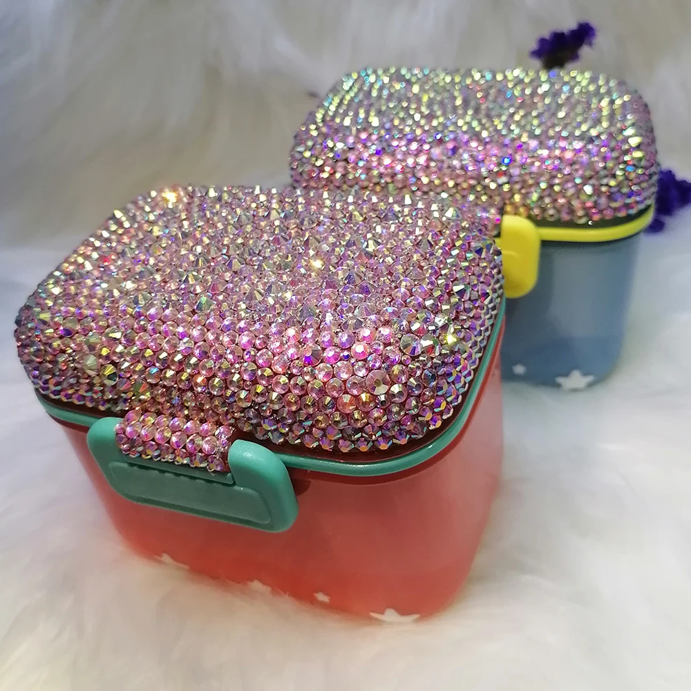 Rhinestones New Baby Milk Powder Portable Baby Food Storage Box Essential Cereal Infant Milk Powder Box Toddle Snacks Container
Rhinestones New Baby Milk Powder Portable Baby Food Storage Box Essential Cereal Infant Milk Powder Box Toddle Snacks Container