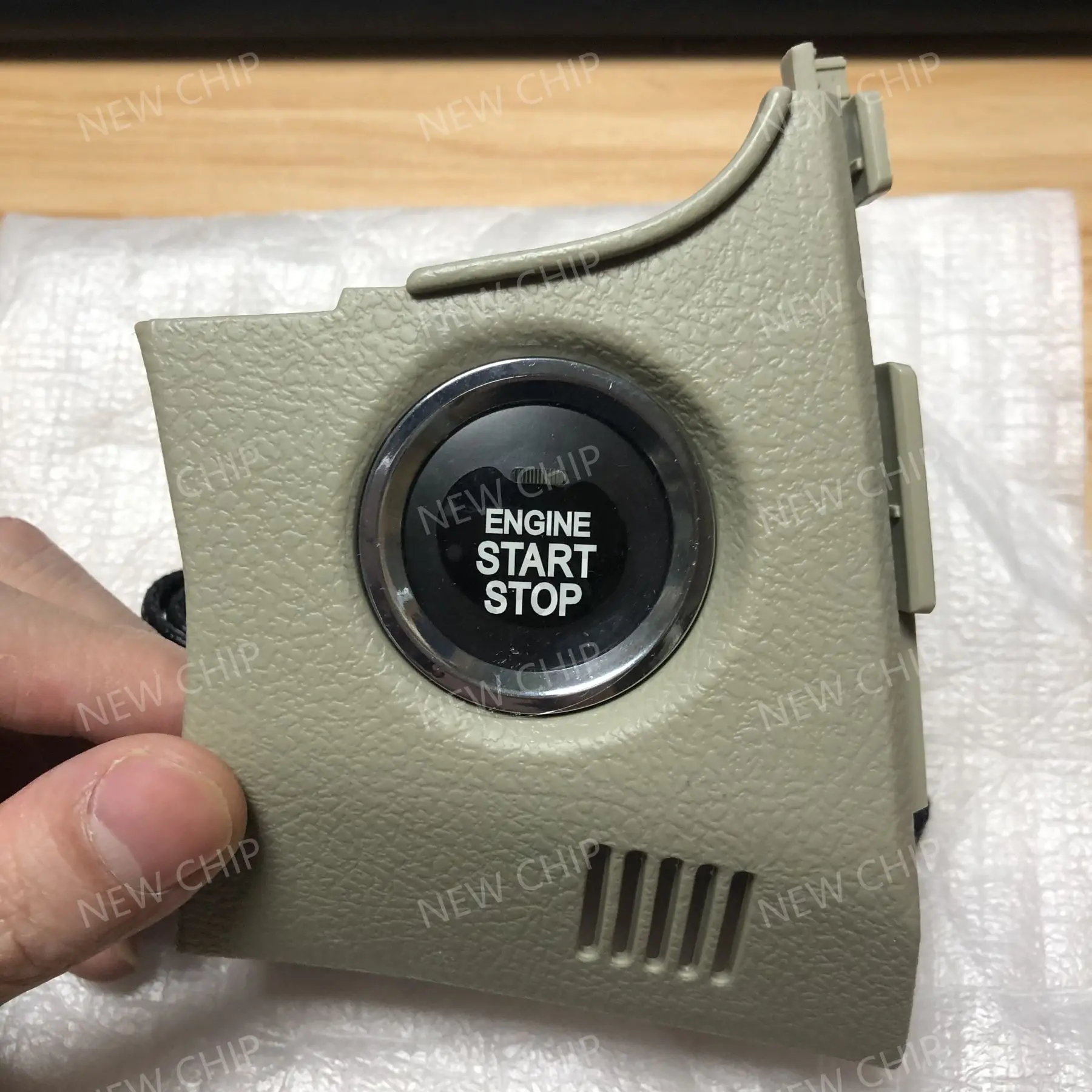 1pcs For 09-13 Toyota Corolla car One-touch start button One-touch start panel One-touch start ignition switch New original
1pcs For 09-13 Toyota Corolla car One-touch start button One-touch start panel One-touch start ignition switch New original