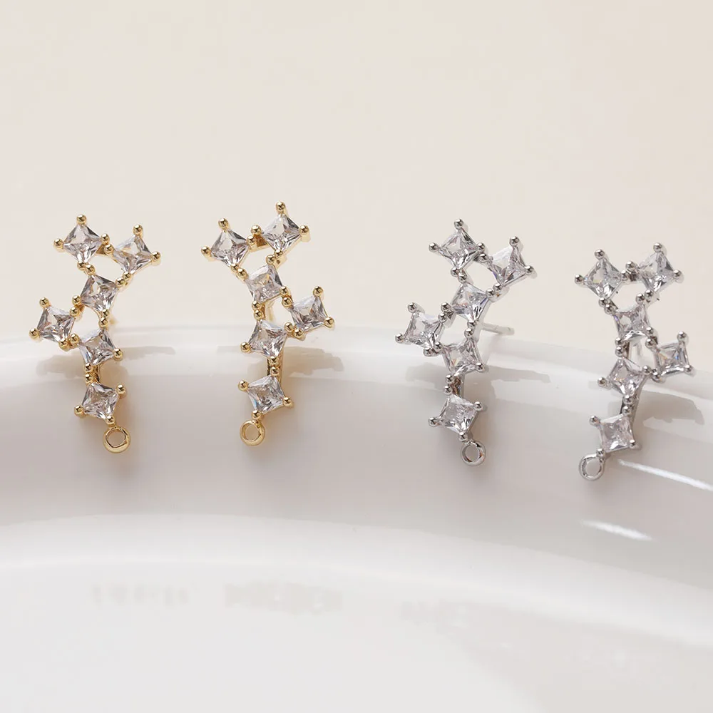 1 пара, серьги-гвоздики с цирконием, 14 к позолоченные
1 пара, серьги-гвоздики с цирконием, 14 к позолоченные