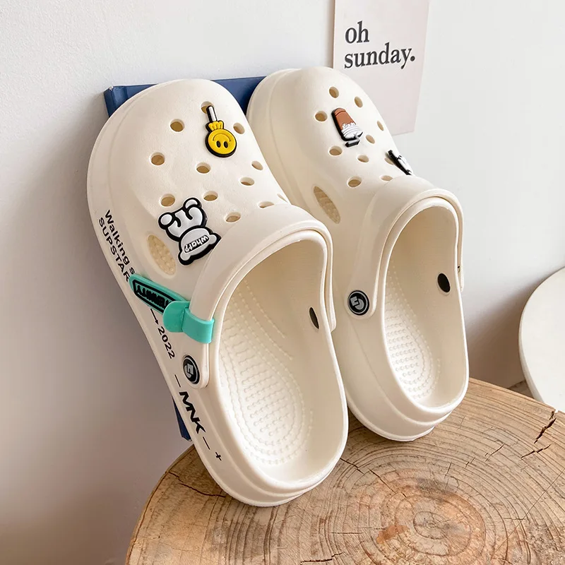 Comwarm New Women Sandals Clogs Hole Shoes Men Beach Shoes EVA Light Sandals Home Bathroom Slippers Outdoor Non-slip Slippers
Comwarm New Women Sandals Clogs Hole Shoes Men Beach Shoes EVA Light Sandals Home Bathroom Slippers Outdoor Non-slip Slippers