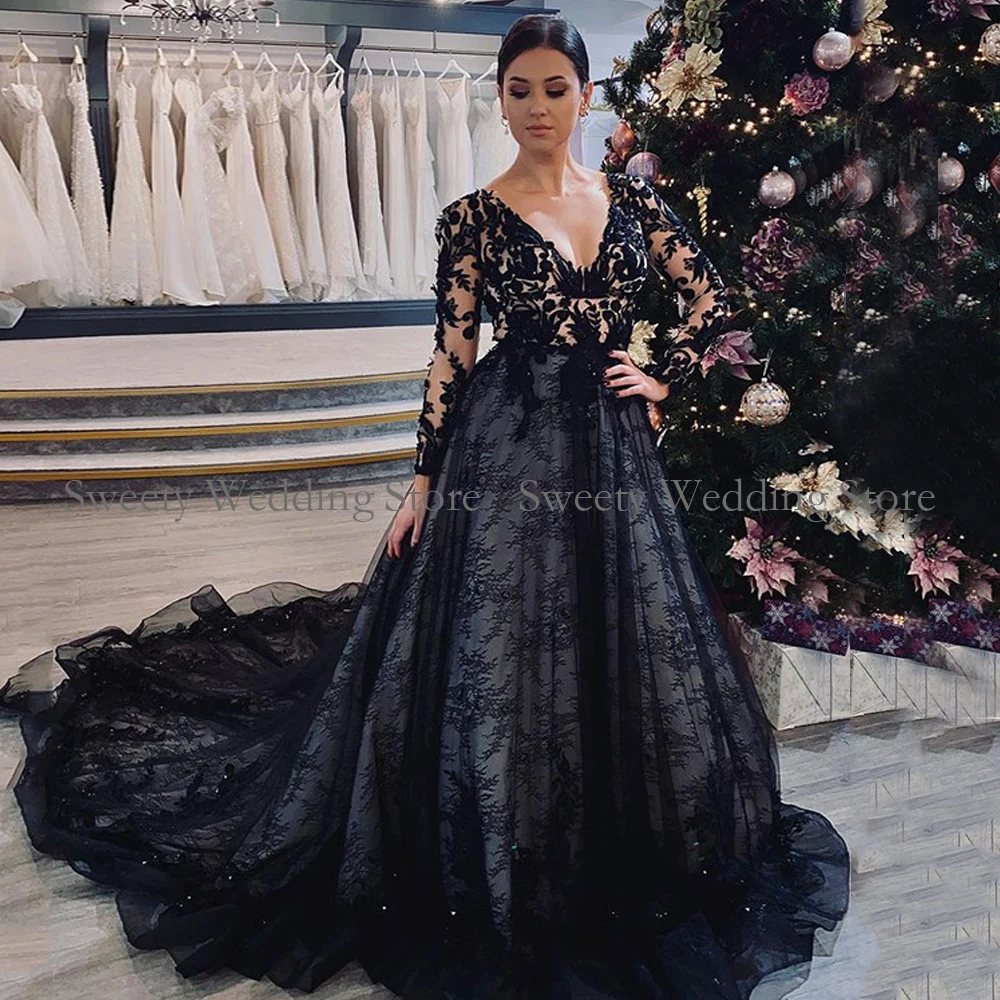 Gothic Black Wedding Dress Sexy V Neck Long Sleeves Lace Applique Backless A Line Court Train Vestido De Novia Bridal Gown
Gothic Black Wedding Dress Sexy V Neck Long Sleeves Lace Applique Backless A Line Court Train Vestido De Novia Bridal Gown