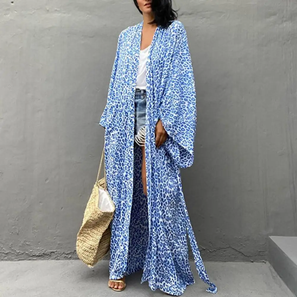 Swimwear Women Long Robe Strapless Blue Vintage Oversize Leopard Pattern Cardigan for Shopping купальник женский
Swimwear Women Long Robe Strapless Blue Vintage Oversize Leopard Pattern Cardigan for Shopping купальник женский