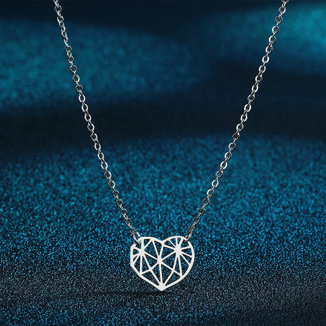 Kinitial April Mother's Day Gift Stainless Steel Women's Silver Heart Charm Necklace - Delicate Gold Heart Jewelry - Simple Hear
Kinitial April Mother's Day Gift Stainless Steel Women's Silver Heart Charm Necklace - Delicate Gold Heart Jewelry - Simple Hear