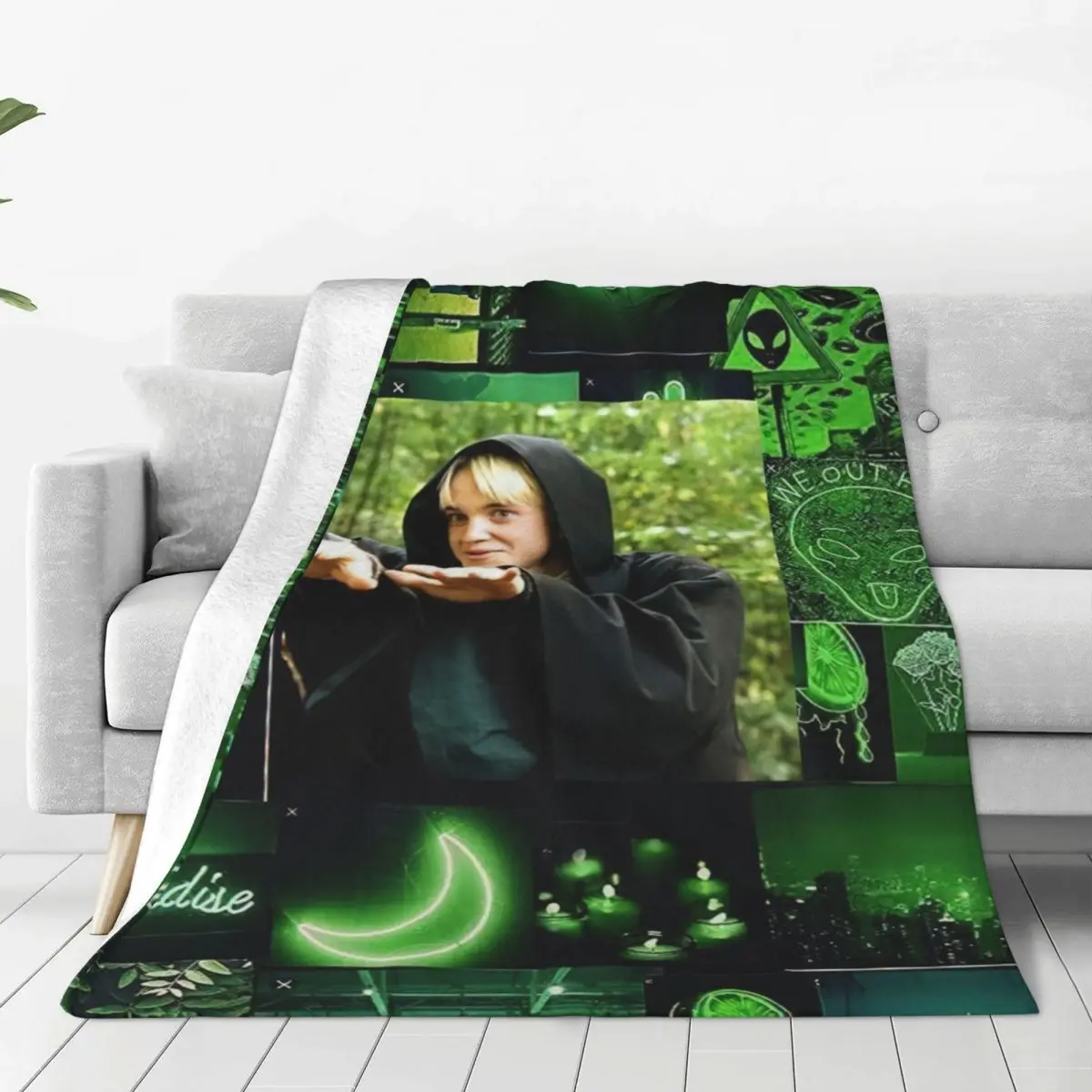 Cute Draco Malfoy Blanket Green Fleece Novelty Breathable Throw Blankets for Bedding Lounge Spring/Autumn
Cute Draco Malfoy Blanket Green Fleece Novelty Breathable Throw Blankets for Bedding Lounge Spring/Autumn