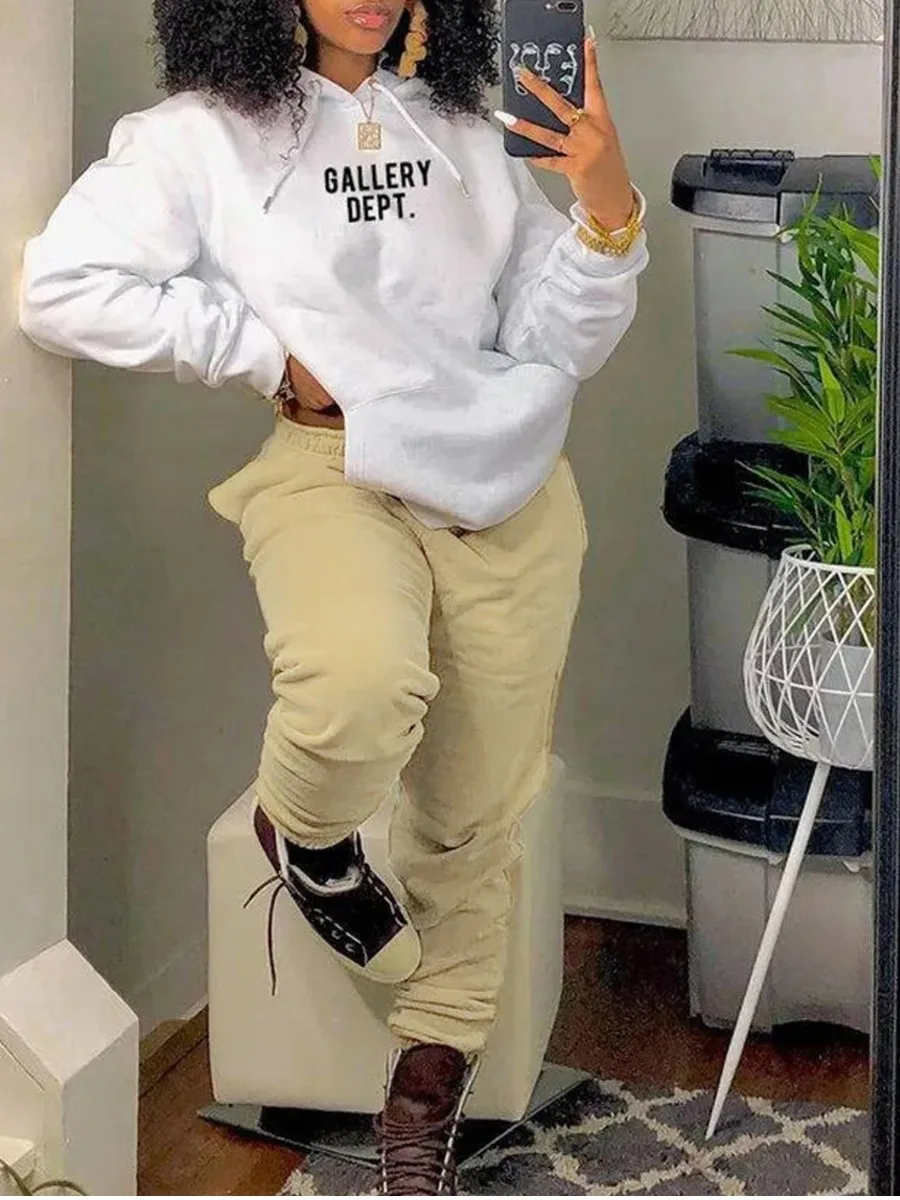 LW White Hoodies Two Pieces For Women 2022 Letter Print Kangaroo Pocket Long Sleeve Tracksuit Set
LW White Hoodies Two Pieces For Women 2022 Letter Print Kangaroo Pocket Long Sleeve Tracksuit Set