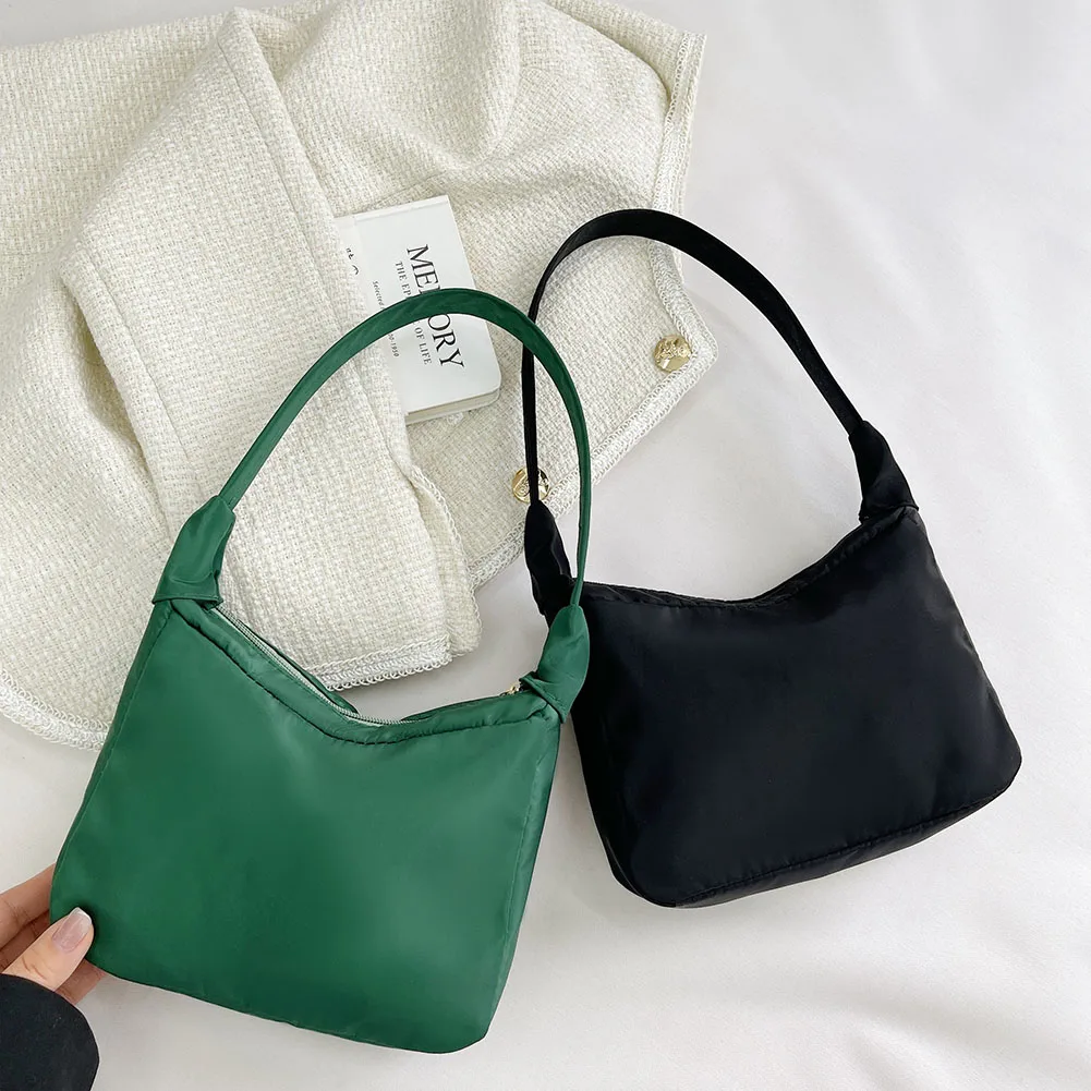 Women's bag 2022 Trend Shopper Bag Candy Color Luxury Handbag Shoulder Female Bag Ladies Armpit Purses Hobos Bolsas
Women's bag 2022 Trend Shopper Bag Candy Color Luxury Handbag Shoulder Female Bag Ladies Armpit Purses Hobos Bolsas