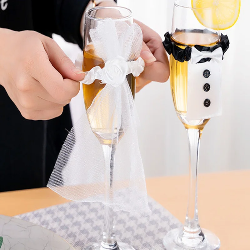 Wedding Table Decoration Wine Glass Cup Cover Bride Groom Costume for Bride To Be Bridal Shower Bachelorette Party Decorations
Wedding Table Decoration Wine Glass Cup Cover Bride Groom Costume for Bride To Be Bridal Shower Bachelorette Party Decorations