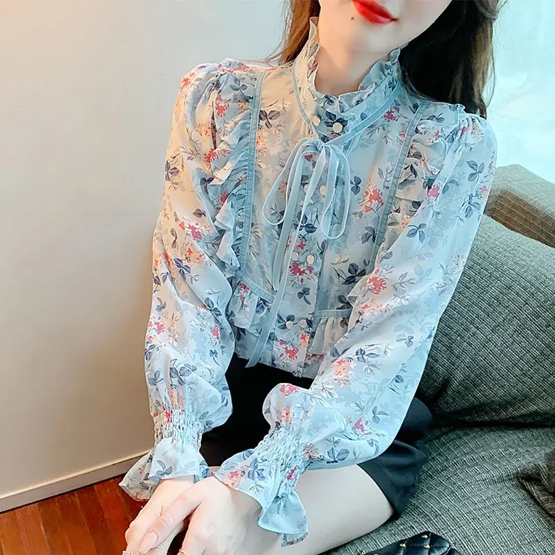 Casual blouse female 2022 spring small shirt ruffled lined lining floral chiffon shirt female bow lantern sleeve blouse top
Casual blouse female 2022 spring small shirt ruffled lined lining floral chiffon shirt female bow lantern sleeve blouse top