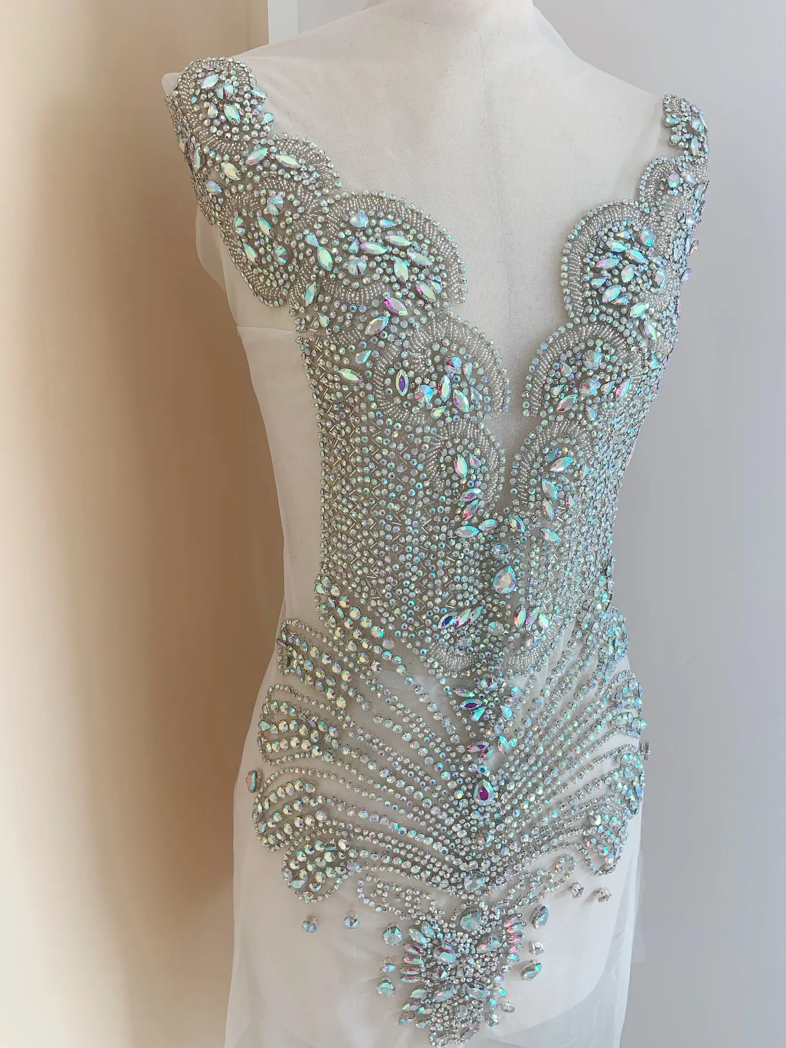 Sparkle Iridescent Rhinestone Applique Dress Large Crystal Bodice Patch for Couture, Costume Stage Perform
Sparkle Iridescent Rhinestone Applique Dress Large Crystal Bodice Patch for Couture, Costume Stage Perform