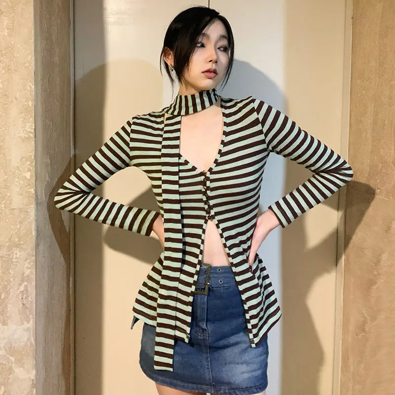 HOUZHOU Y2K Striped Long Sleeve T Shirt Women Fashion Punk Vintage Streetwear Button Patchwork V-Neck Slim T-Shirt Sexy Tops
HOUZHOU Y2K Striped Long Sleeve T Shirt Women Fashion Punk Vintage Streetwear Button Patchwork V-Neck Slim T-Shirt Sexy Tops