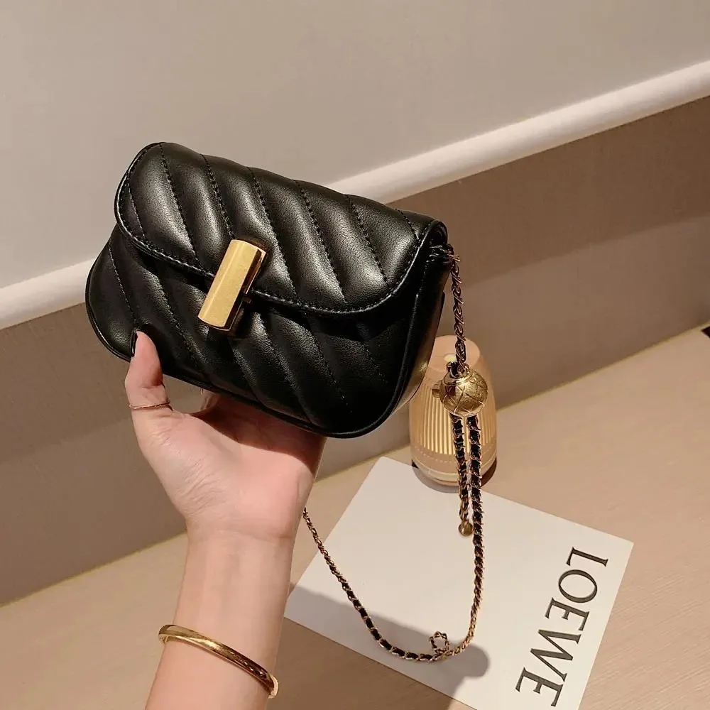 2022 New Small Fragrance Style Diamond Chain Bag Simple Korean Style Fashion Shoulder Messenger Bag
2022 New Small Fragrance Style Diamond Chain Bag Simple Korean Style Fashion Shoulder Messenger Bag