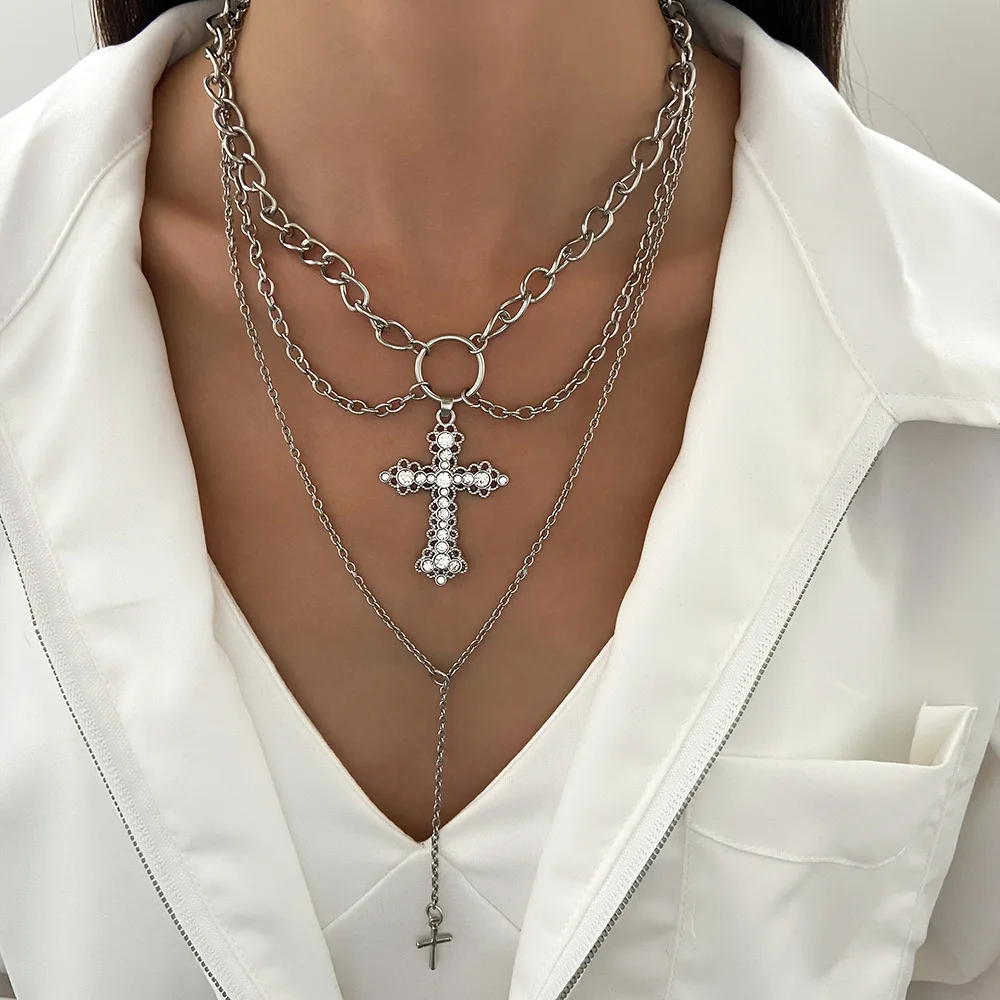 European and American Multi-layer Pearl Cross Necklace Women Personality Hollow Chain Choker Necklace Fashion Jewelry Wholesale
European and American Multi-layer Pearl Cross Necklace Women Personality Hollow Chain Choker Necklace Fashion Jewelry Wholesale
