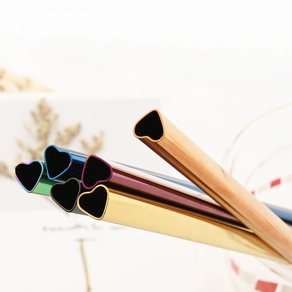 Drinking Straw with Brush Reusable Metal Straw Set Heart Shaped Bubble Tea Straws 304 Stainless Steel Pearl Milkshake Straw Set 
Drinking Straw with Brush Reusable Metal Straw Set Heart Shaped Bubble Tea Straws 304 Stainless Steel Pearl Milkshake Straw Set