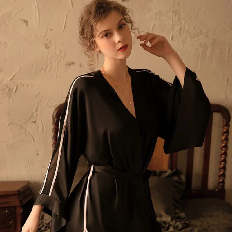 Women's Sleepwear Factory New Bathrobe European And American Style Ladies Home Dress Ice Silk Satin Nightgown Women
Women's Sleepwear Factory New Bathrobe European And American Style Ladies Home Dress Ice Silk Satin Nightgown Women