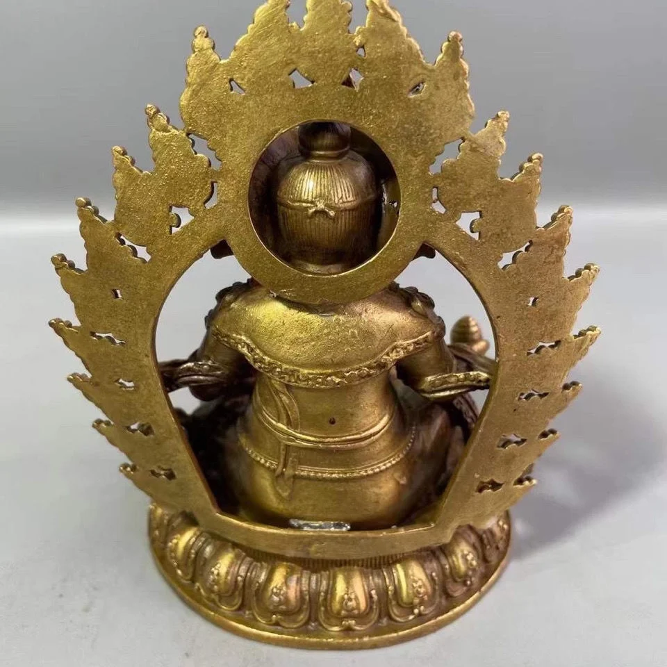 The bronze statue of the God of Wealth, the statue of the God of Wealth in Nepal, the custodian of Tibetan tantra, and worshiper 
The bronze statue of the God of Wealth, the statue of the God of Wealth in Nepal, the custodian of Tibetan tantra, and worshiper