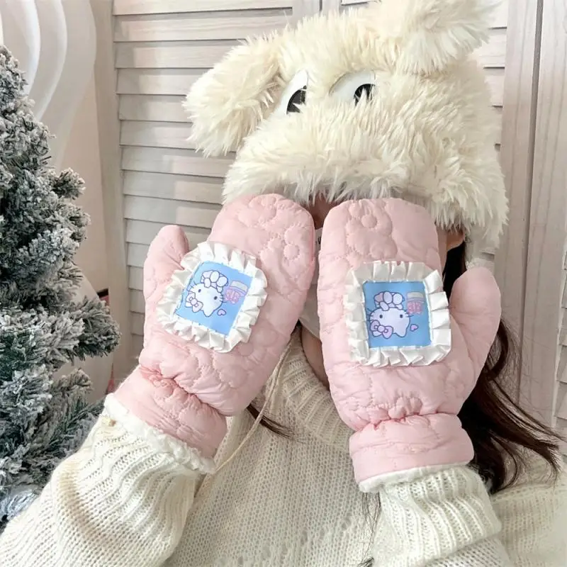 Kawaii Sanrio Gloves Lovely Hello Kitty Cartoon Plush Fingertips Lamb Fleece Winter Cold and Warm Gloves Creative Gloves Gift
Kawaii Sanrio Gloves Lovely Hello Kitty Cartoon Plush Fingertips Lamb Fleece Winter Cold and Warm Gloves Creative Gloves Gift