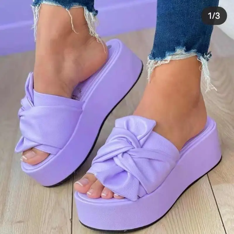 2022 Summer Purple Platform Women Slippers Fashion Outdoor Flat Heel Open Toe Sandals Zapatos De Mujer
2022 Summer Purple Platform Women Slippers Fashion Outdoor Flat Heel Open Toe Sandals Zapatos De Mujer