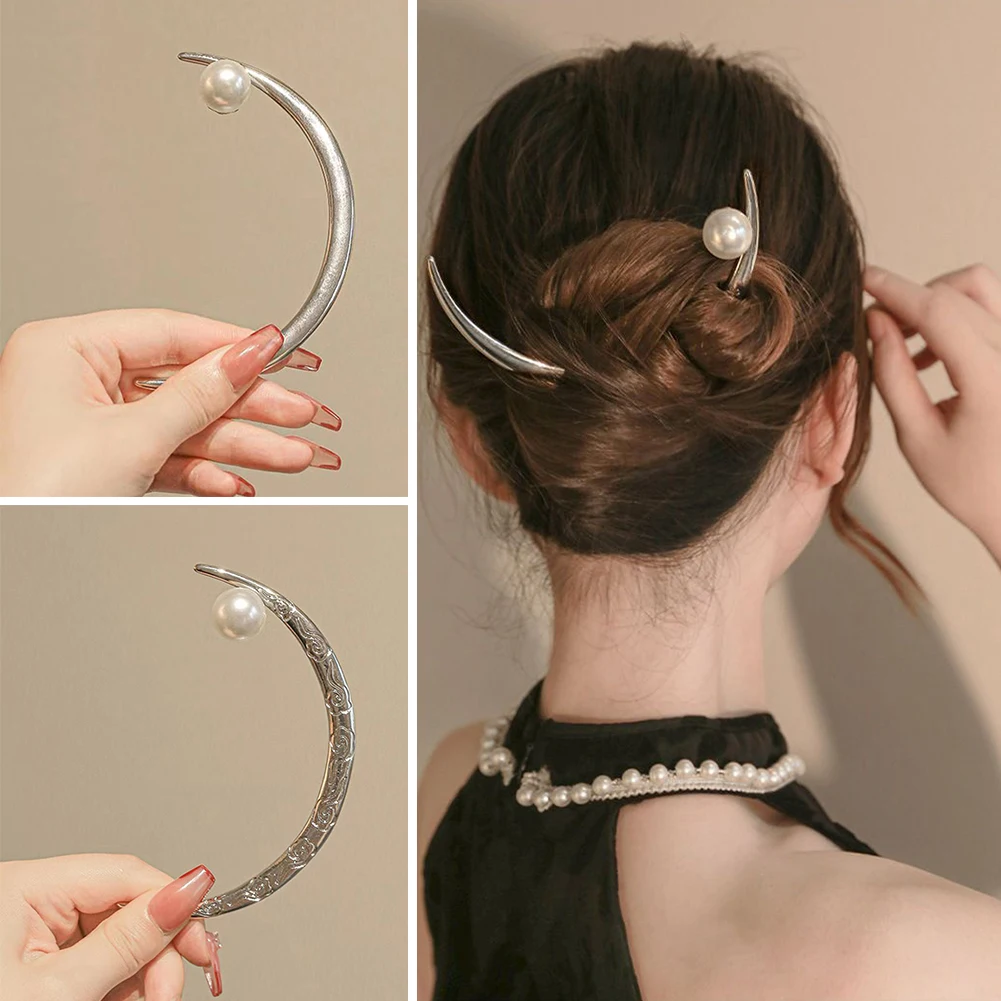 Handmade Crescent Moon Hair Forks Metal Pearl Moon Hair Sticks For Women Hair Accessories
Handmade Crescent Moon Hair Forks Metal Pearl Moon Hair Sticks For Women Hair Accessories