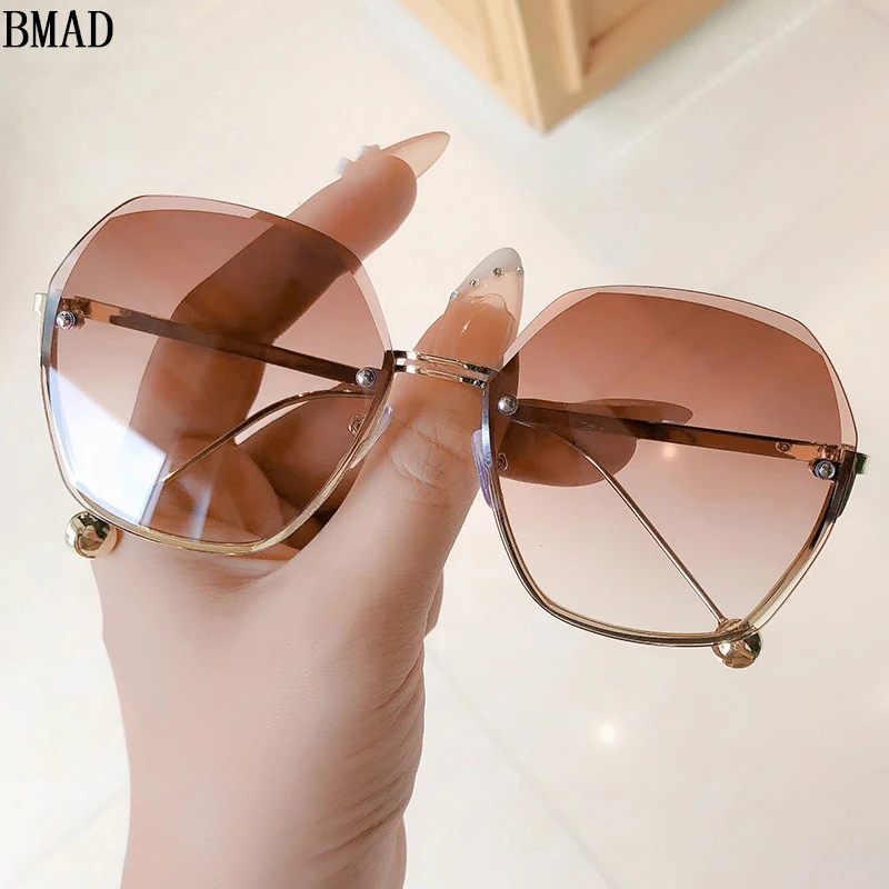 Rimless Sunglasses Women Fashion Glasses Vintage Vasos Decorativos Lunette De Soleil Femme Gafas De Sol Mujer Sonnenbrille Damen
Rimless Sunglasses Women Fashion Glasses Vintage Vasos Decorativos Lunette De Soleil Femme Gafas De Sol Mujer Sonnenbrille Damen