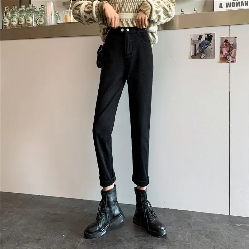D0001 Spring autumn and winter black plus velvet jeans women's straight loose 2021 new
D0001 Spring autumn and winter black plus velvet jeans women's straight loose 2021 new