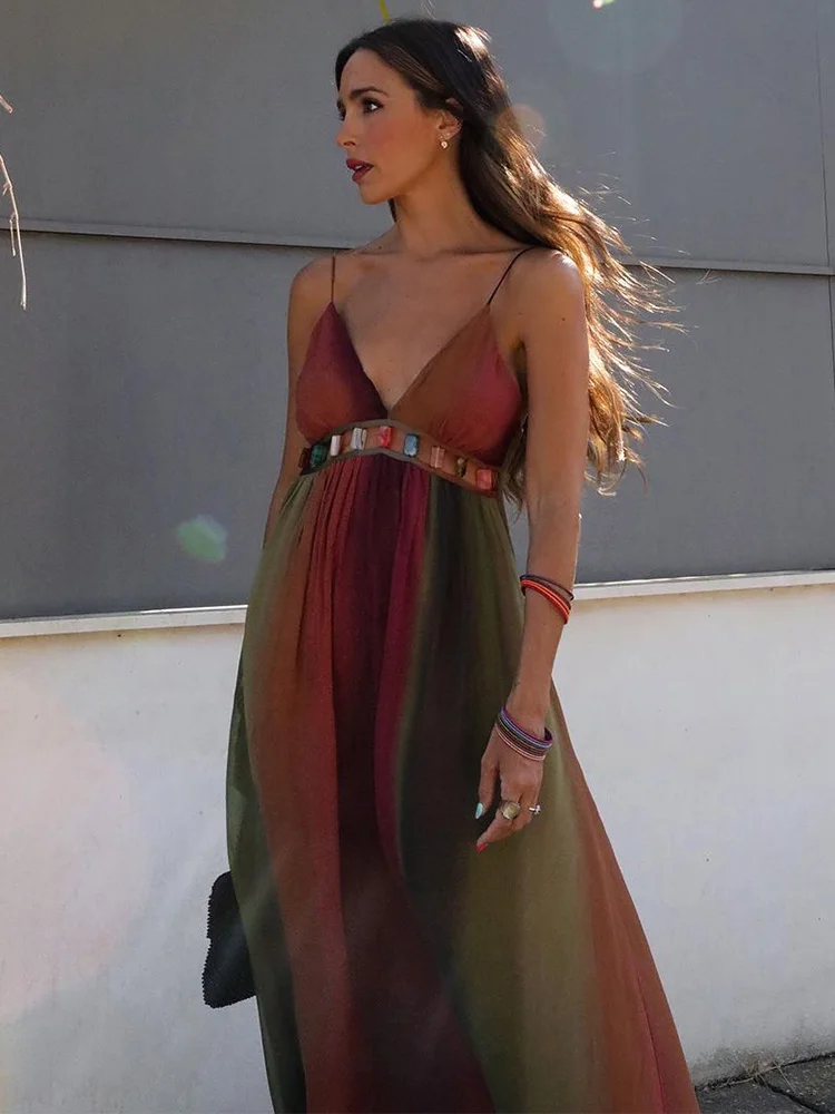 Stone Applique Vacation Beach Long Dresses For Women 2023 V Neck Spaghetti Strap Summer Dress Vintage Print Chiffon Maxi Dress
Stone Applique Vacation Beach Long Dresses For Women 2023 V Neck Spaghetti Strap Summer Dress Vintage Print Chiffon Maxi Dress