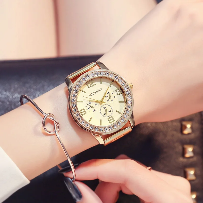 Business Round Quartz Luxury Rhinestone Dial Casual Watches Stainless Strap Fashionable Clock Waterproof Wristwatch for Women 
Business Round Quartz Luxury Rhinestone Dial Casual Watches Stainless Strap Fashionable Clock Waterproof Wristwatch for Women