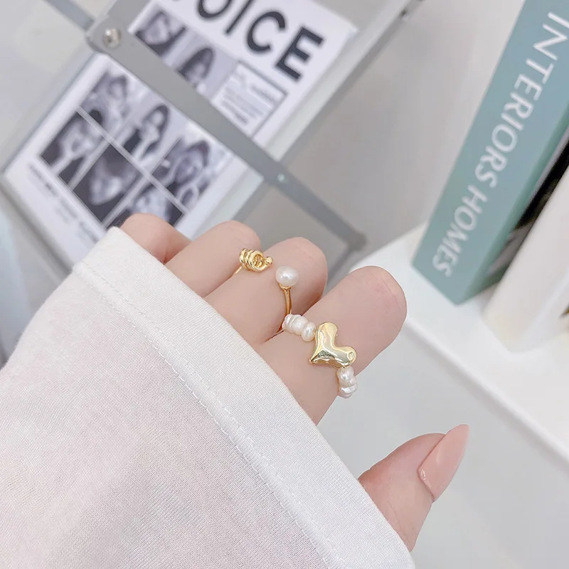 Romantic Gold Color Heart-shaped Ring Freshwater Pearls Spiral Bague Aesthetic Women's Wedding Jewelry For Women Anillos Mujer
Romantic Gold Color Heart-shaped Ring Freshwater Pearls Spiral Bague Aesthetic Women's Wedding Jewelry For Women Anillos Mujer