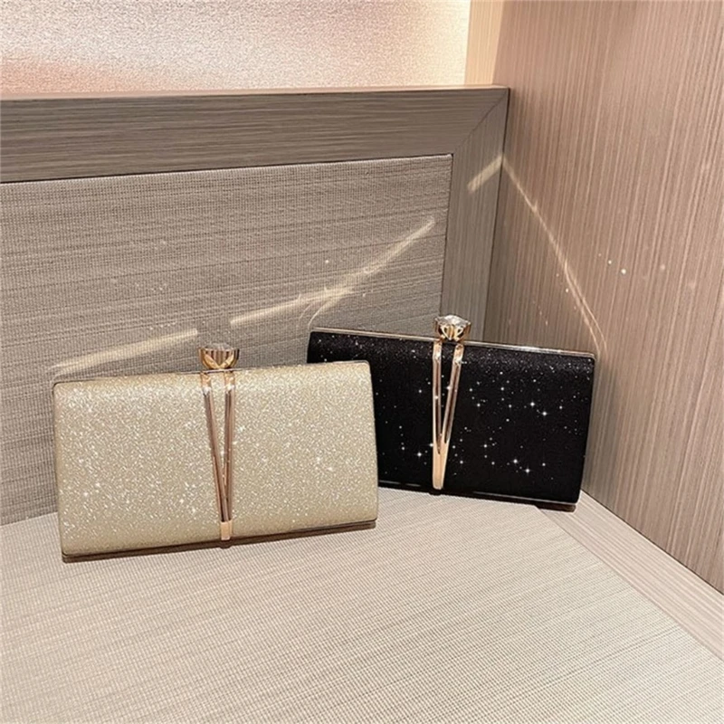 Womens Evening Clutch Bag Glitter Shoulder Bag with Chain Banquet Handbag Wedding Purse Shiny Crossbody Bag for Parties
Womens Evening Clutch Bag Glitter Shoulder Bag with Chain Banquet Handbag Wedding Purse Shiny Crossbody Bag for Parties