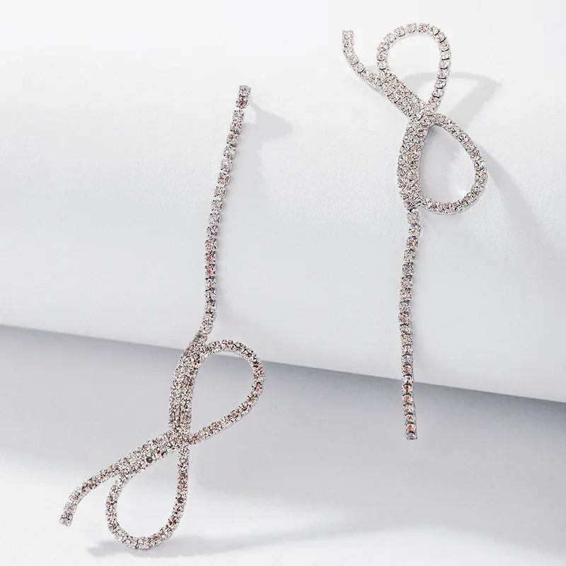 Classic Rosette Dangle Earring For Women Shiny Rhinestones Tassel Copper Alloy Luxury Wedding Pendant Wholesale Jewelry
Classic Rosette Dangle Earring For Women Shiny Rhinestones Tassel Copper Alloy Luxury Wedding Pendant Wholesale Jewelry