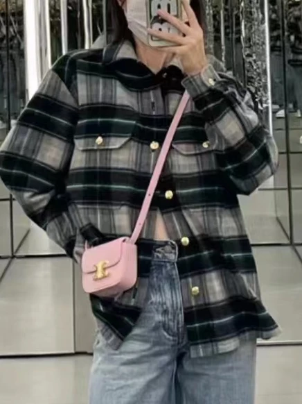 korean Winter Autumn Overcoat Female Loose Wool Shirts Women tops Warm Blouses and Tops Cashmere Jacket
korean Winter Autumn Overcoat Female Loose Wool Shirts Women tops Warm Blouses and Tops Cashmere Jacket