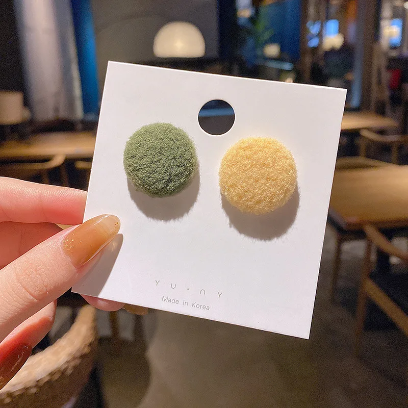 S925 Silvers Korean Simple Contrast Stud Earrings for Women Circle Color Earrings Exquisite Wholesale Jewellery Fashion
S925 Silvers Korean Simple Contrast Stud Earrings for Women Circle Color Earrings Exquisite Wholesale Jewellery Fashion